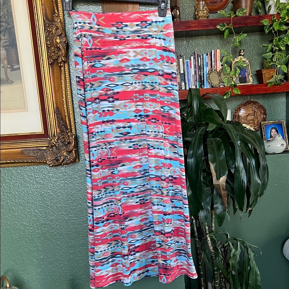 Free Kisses Colorful Patterned Pencil Skirt